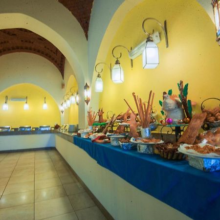 Shams Alam Beach Resort Abū Ghuşūn Esterno foto