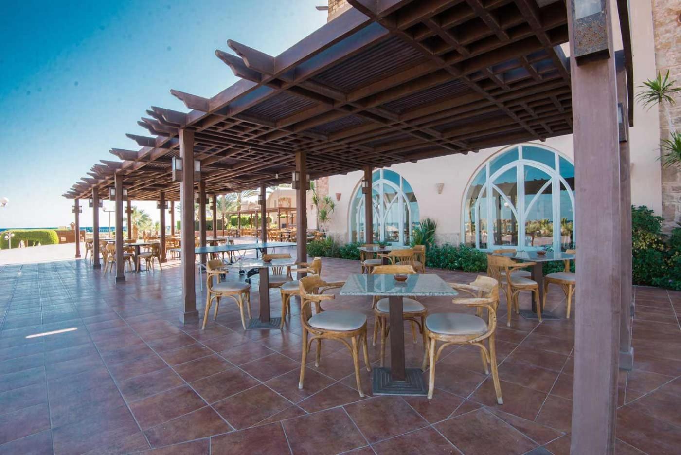 Shams Alam Beach Resort Abū Ghuşūn Esterno foto