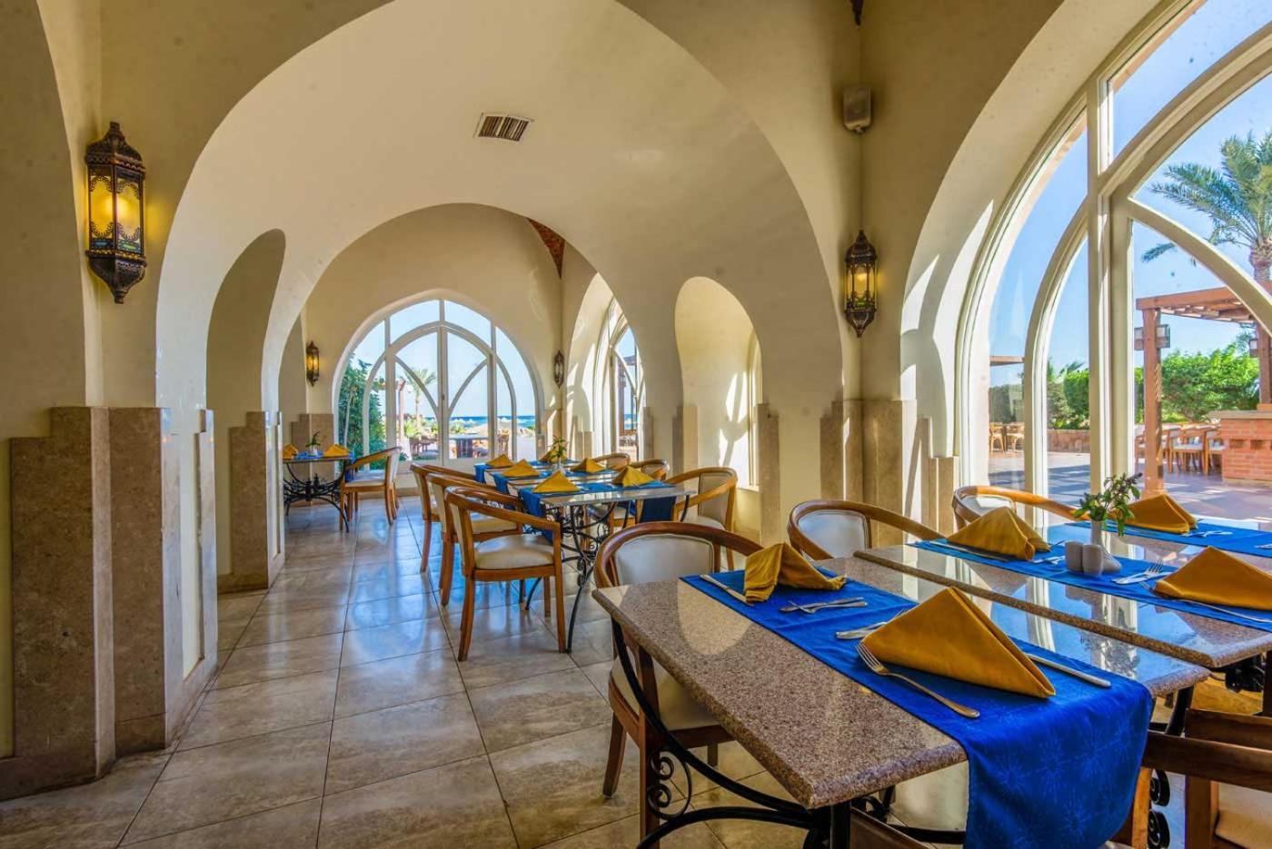 Shams Alam Beach Resort Abū Ghuşūn Esterno foto