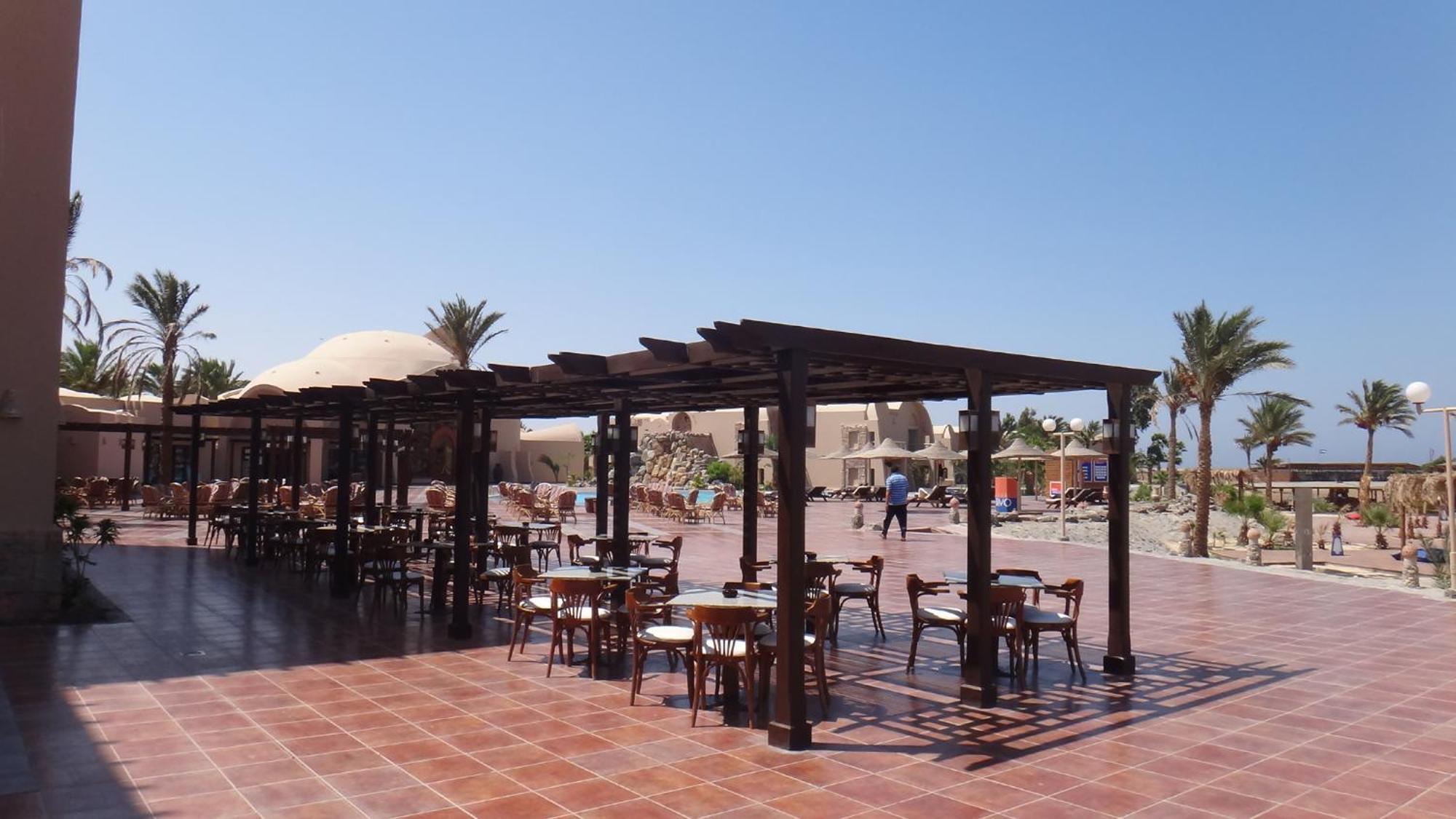 Shams Alam Beach Resort Abū Ghuşūn Esterno foto